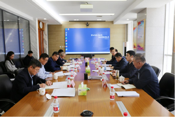 交投集團(tuán)召開(kāi)領(lǐng)導(dǎo)班子成員2025年度集體廉政約談會(huì)議